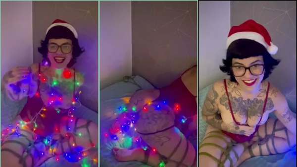 Dona Supimpa, a mamãe Noel, mostrando seu lado mais ousado