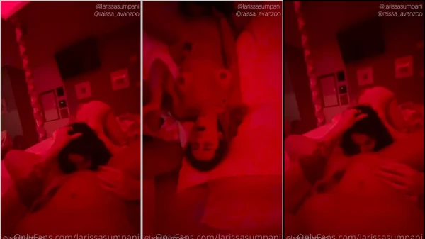 Larissa Sumpani se jogando de vez na ação e se divertindo no rolê coletivo