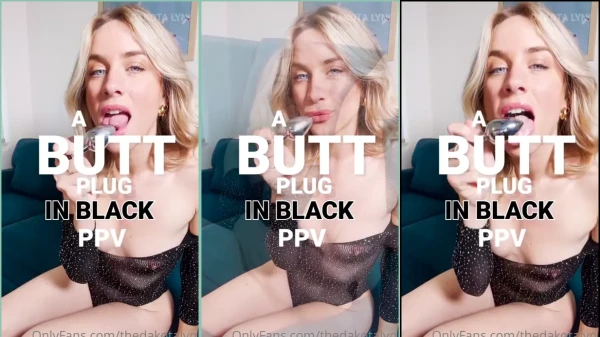 Vídeo no OnlyFans da Dakota Lyn, a ninfetinha fazendo suas próprias travessuras