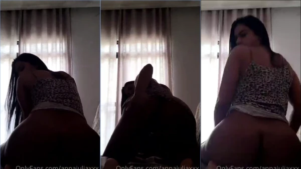 Anna Julia no OnlyFans, arrasando e sensualizando com seu corpão!