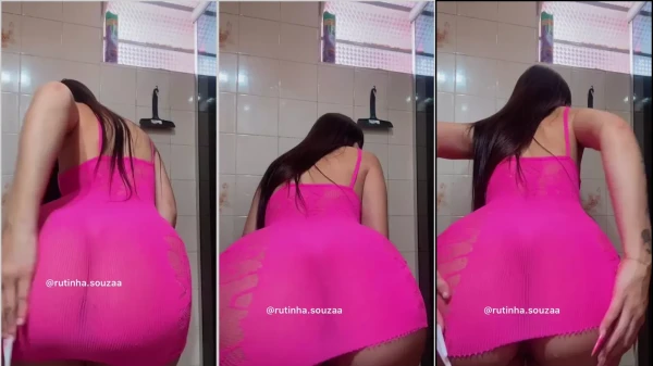 Rute Souza, toda cheia de charme de vestido rosa, arrasando na dança