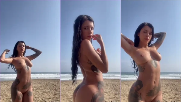 Sara Calixto fez um vídeo ousado mostrando seu corpão nu na praia